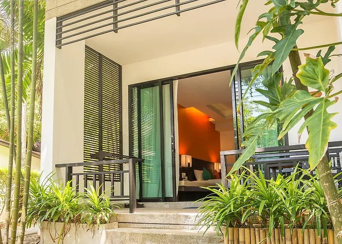 Sunrise Tropical Resort